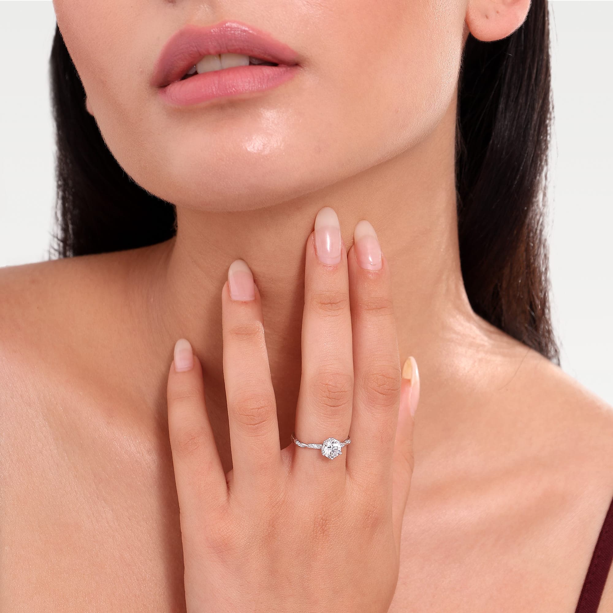 Classic Solitaire Round Cut Ring