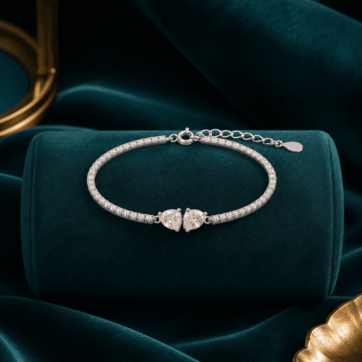 Heart Luxe CZ Chain Bracelet alternate view