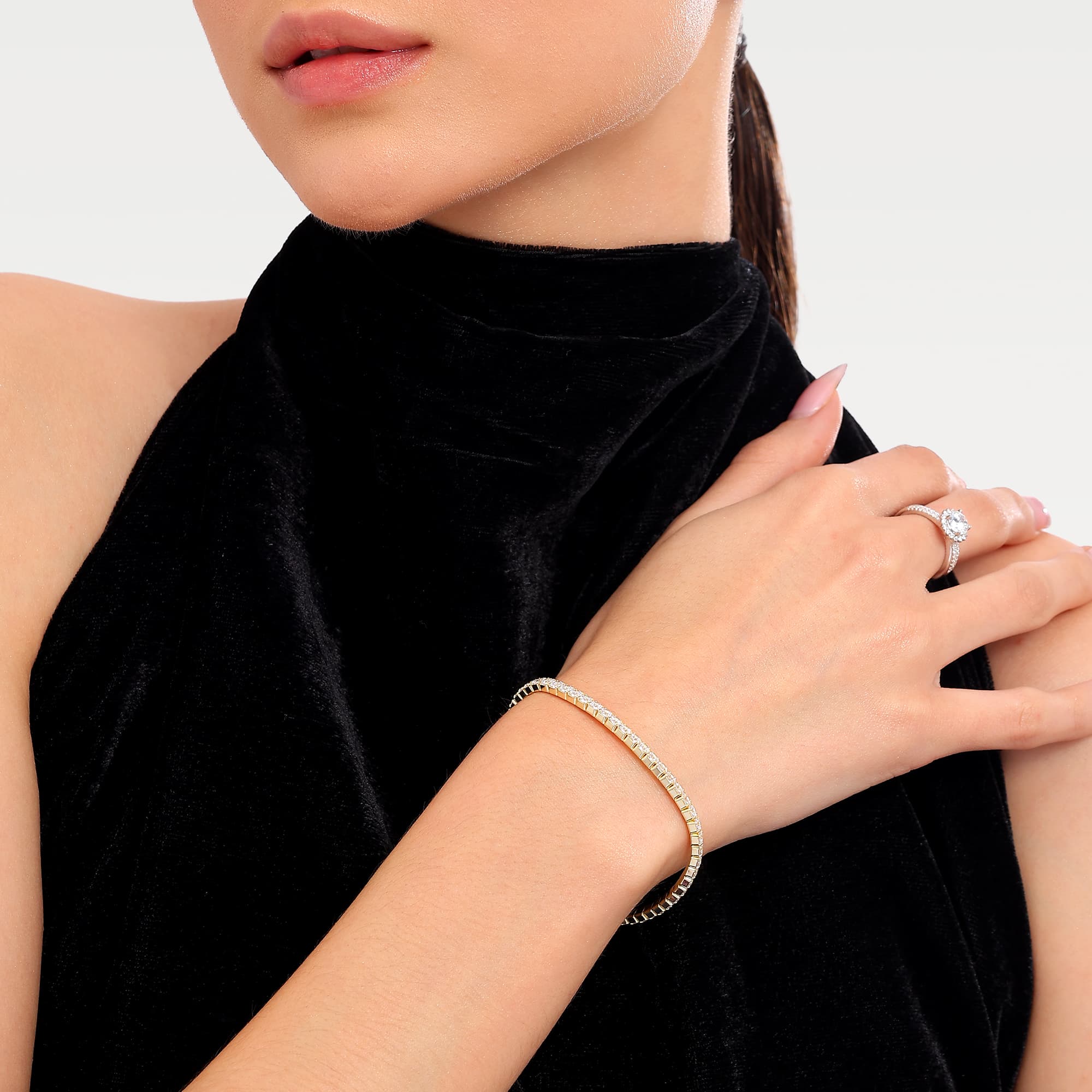 Solitaire CZ Elastic Silver Bracelet