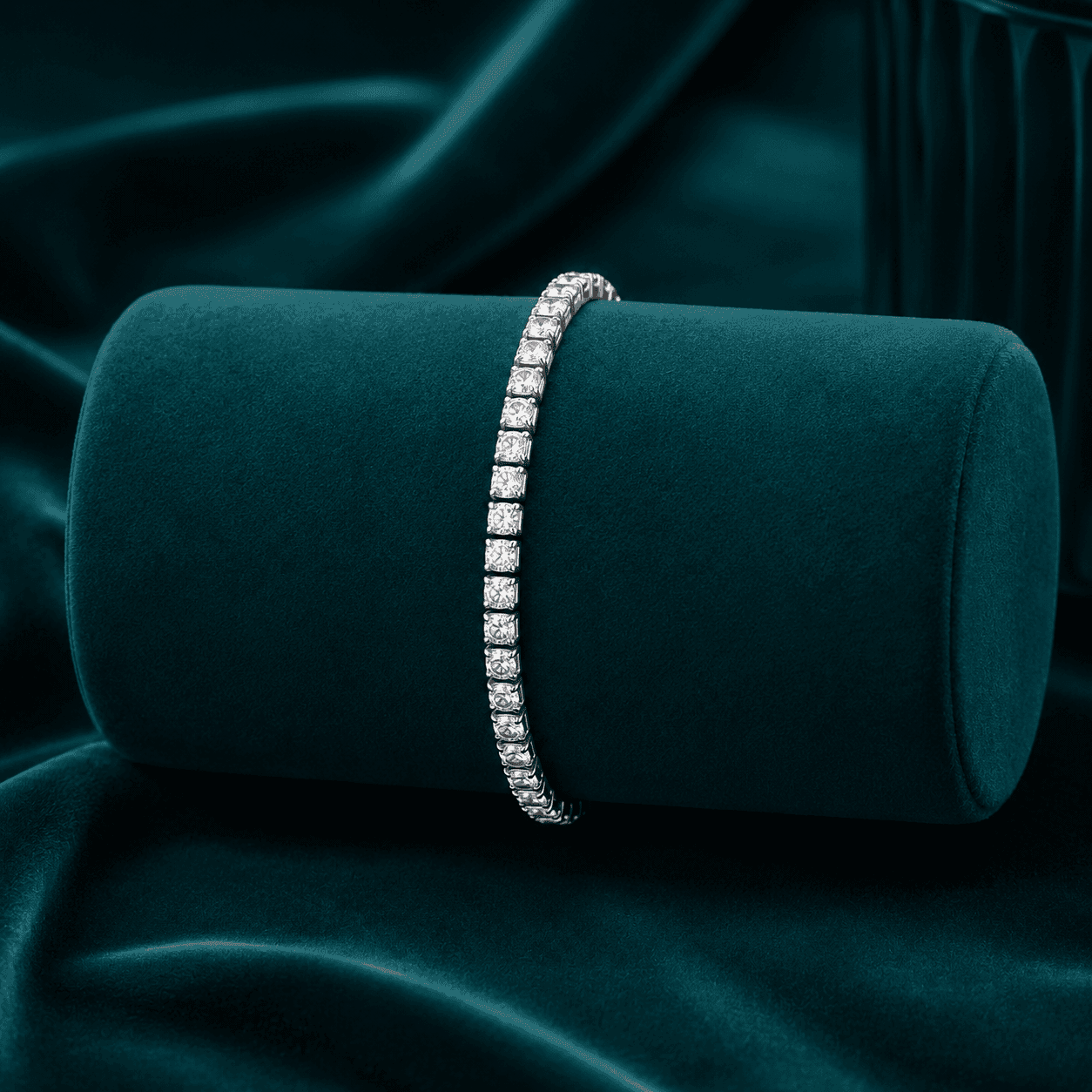 Solitaire CZ Elastic Silver Bracelet alternate view