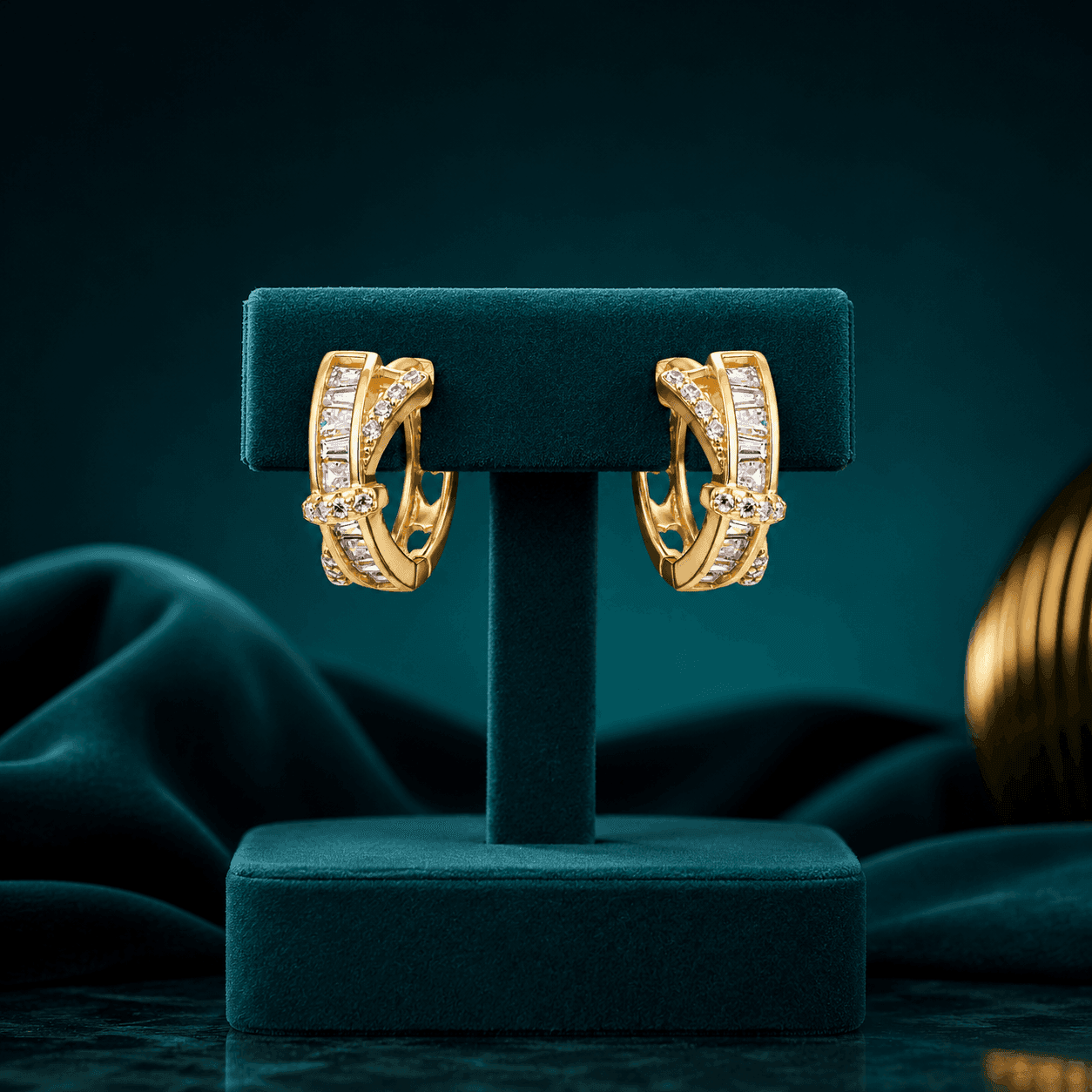 Twisted Sparkle Earring