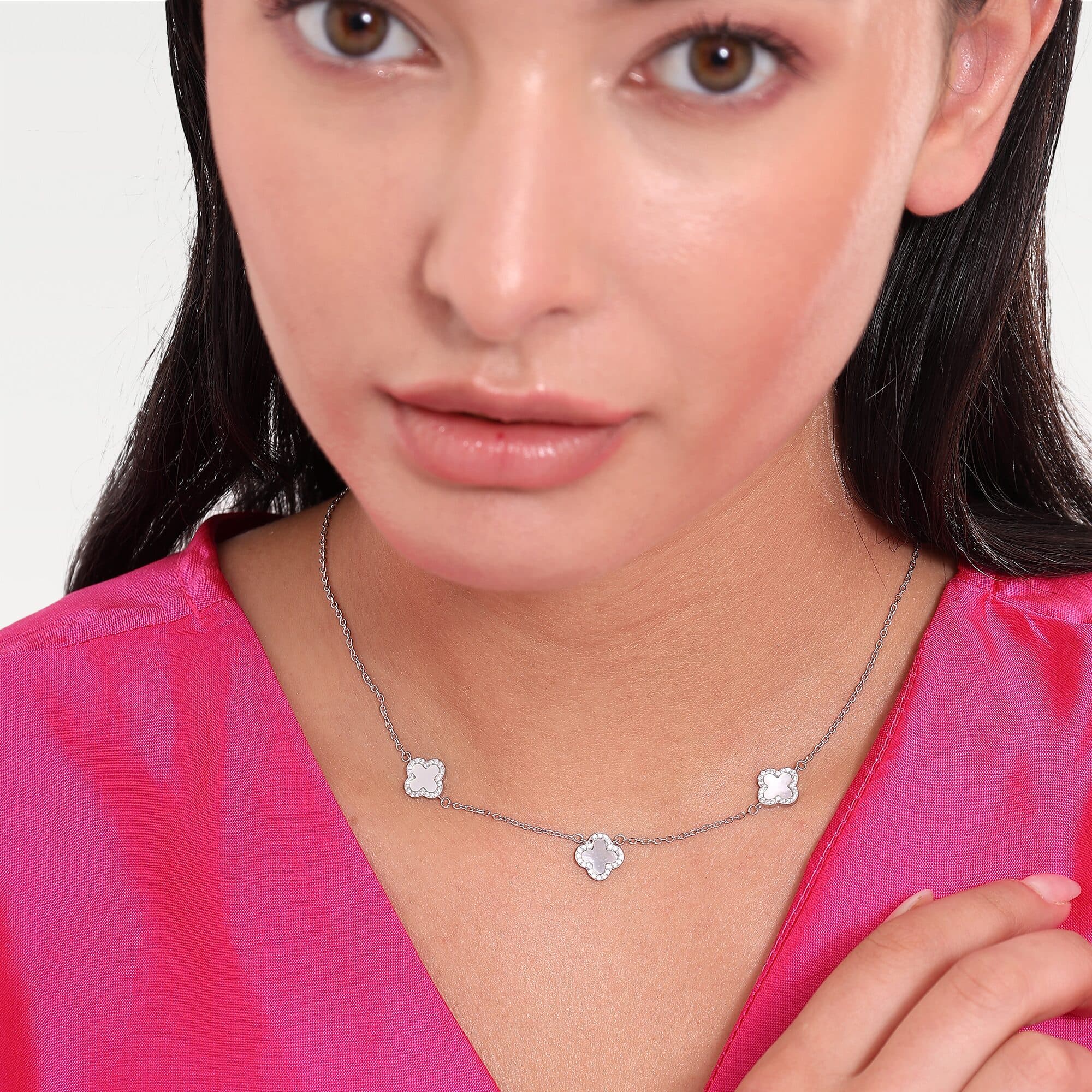 Lucky Triple Clover Chain Pendant alternate view