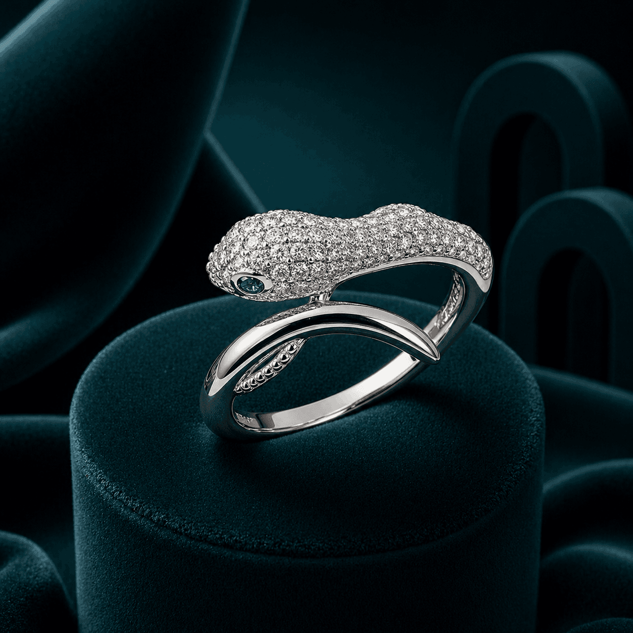 Snake Curvy Statement Ring alternate view